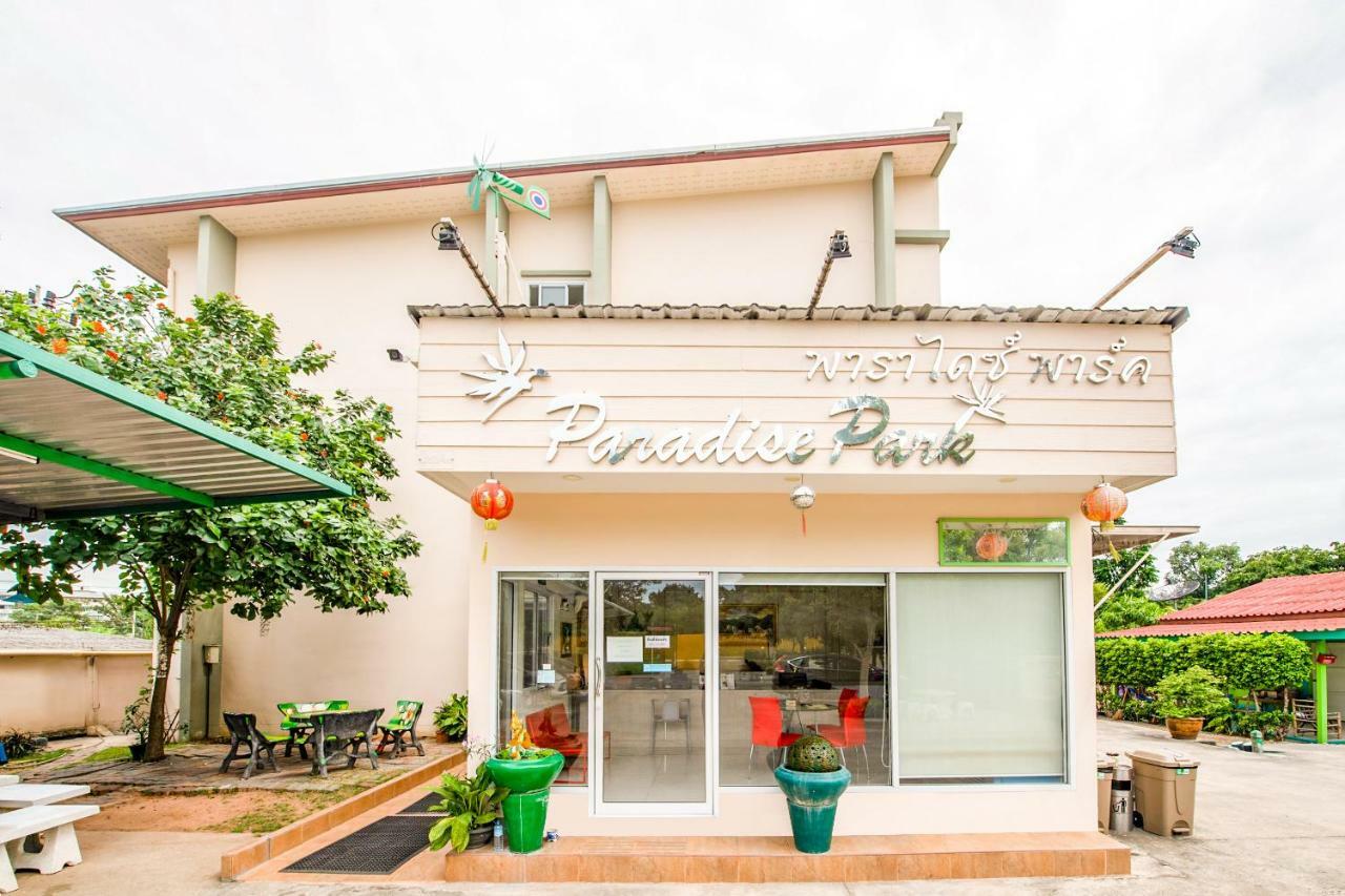 Oyo 306 Paradise Park Laemchabang Si Racha Eksteriør billede